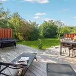 2 Bedroom Awesome In *