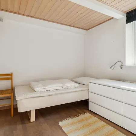 2 Bedroom Awesome In