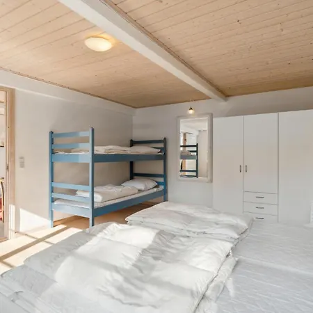 2 Bedroom Awesome In