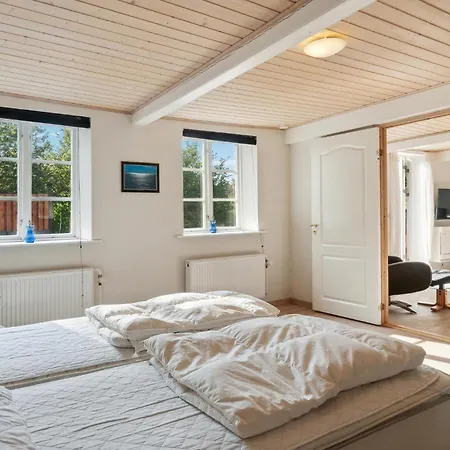 2 Bedroom Awesome In * Neksø
