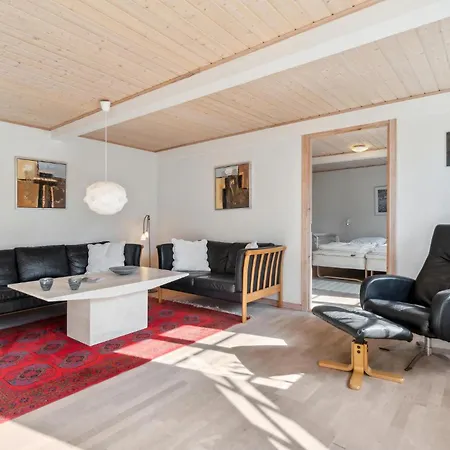 Holiday home 2 Bedroom Awesome In Nexo